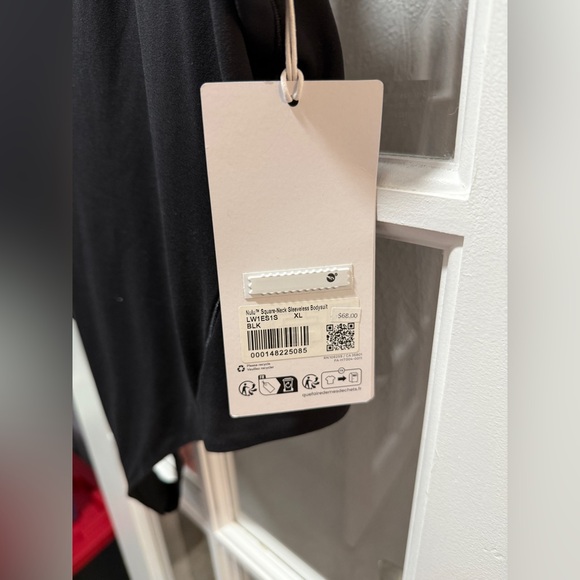 NWT Lululemon Wundermost Ultra-Soft Nulu Square-Neck Sleeveless Bodysuit - Picture 8 of 15